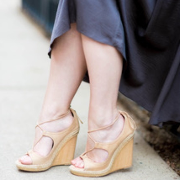 Aquazzura Christy Wedge - Picture 1 of 7